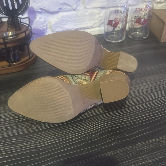 Multicolor Woven Women's heeled mules - Picture 7 of 7